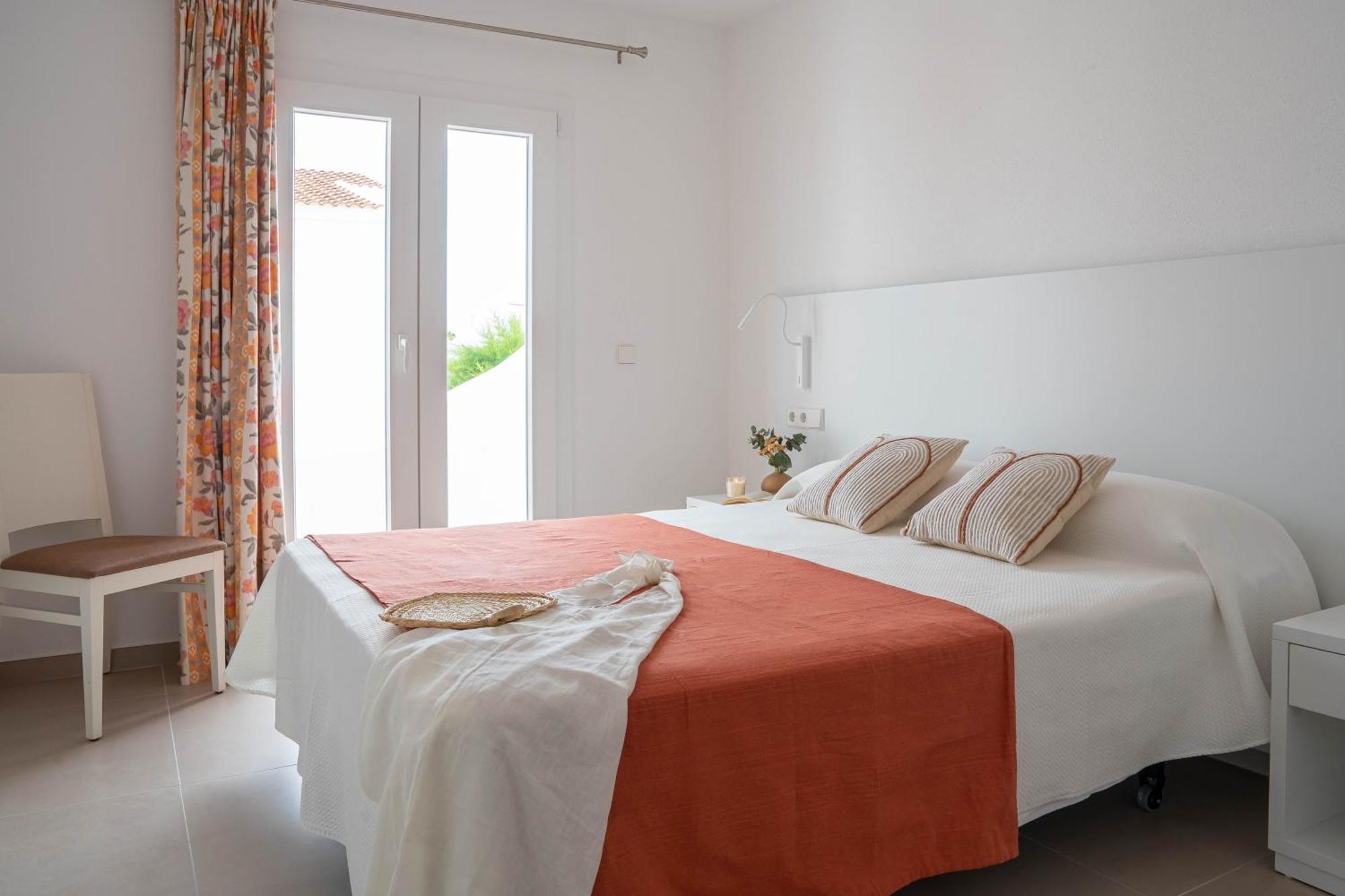 Sagitario Rymar Apartamentos Cala'N Bosch  Exterior foto